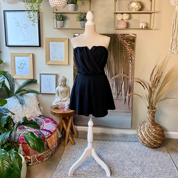Dresses & Skirts - Romper shorts